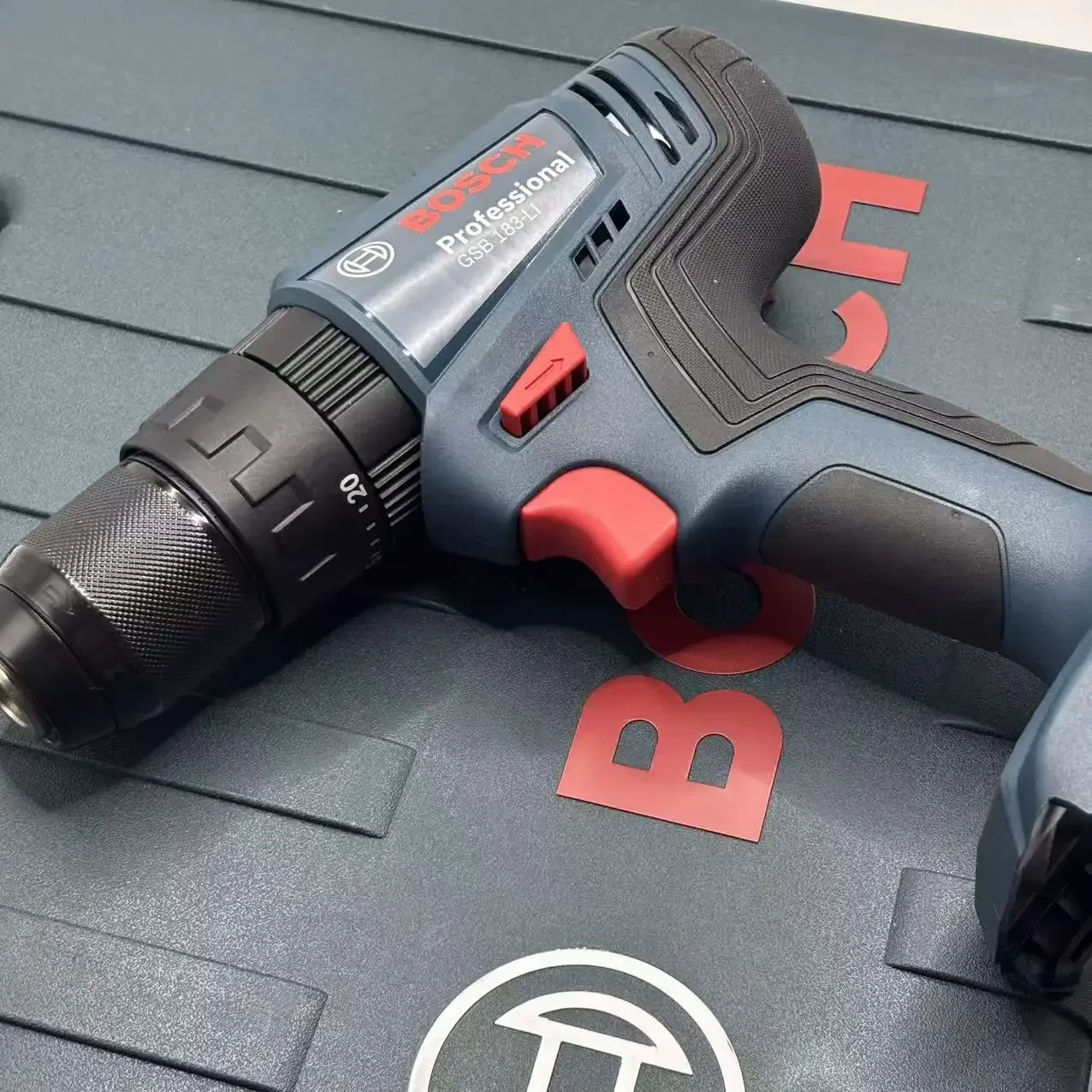 Trapano avvitatore a impulsi B - Bosch Drill Gsb 18V recensione e prezzo